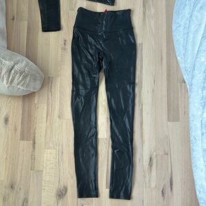 Iike new black spanx pants